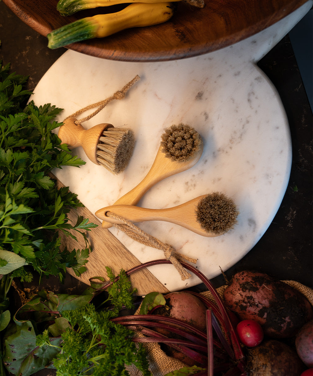 Natural by Hillbrush Small Vegetable Scrub - Stiff